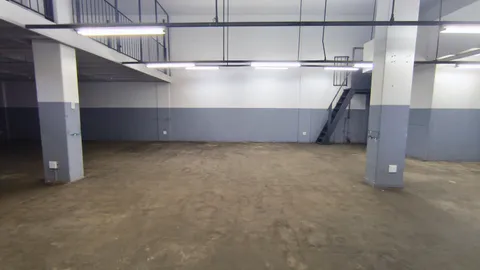 Industrial-warehouse-To-Let-in-Benrose (15)